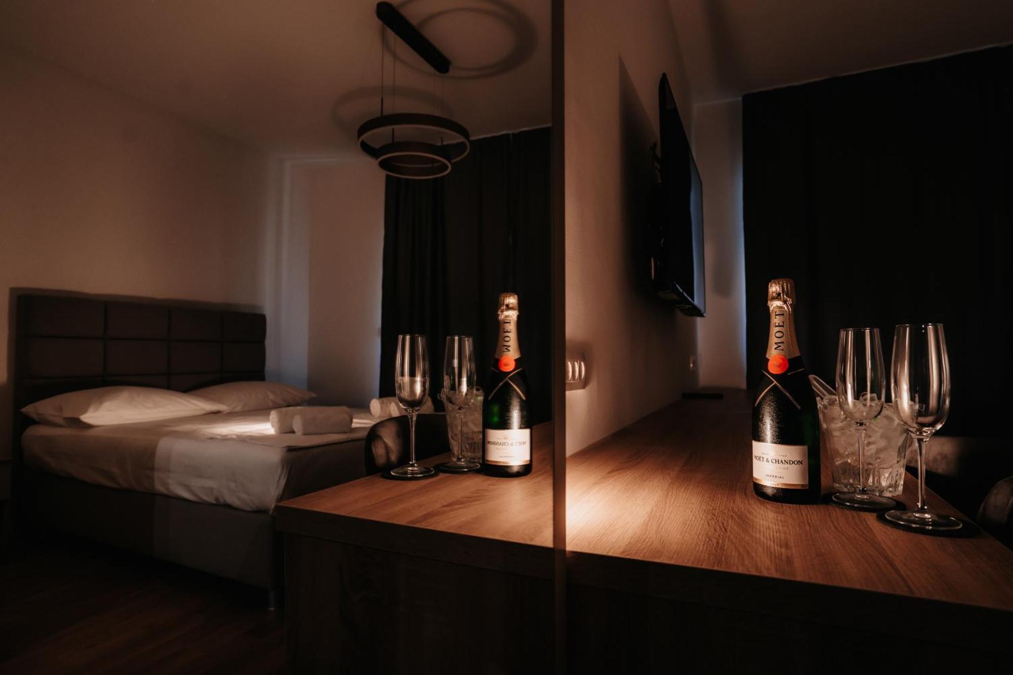 Toro Hospitality Apartment Mostar Ngoại thất bức ảnh