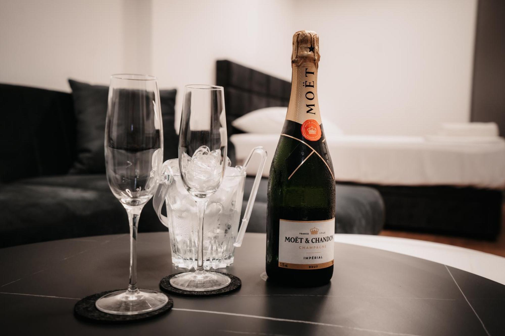 Toro Hospitality Apartment Mostar Ngoại thất bức ảnh