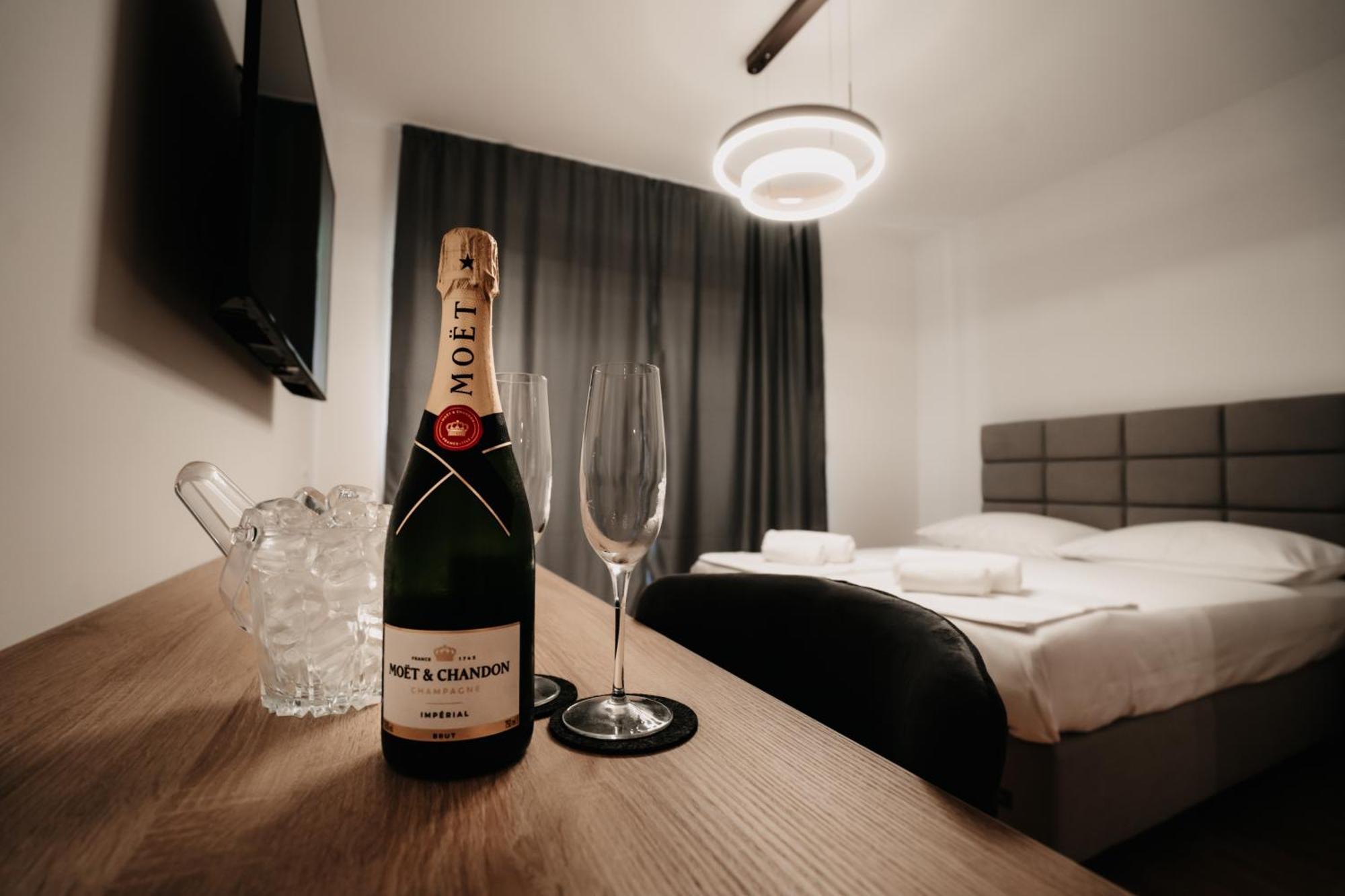 Toro Hospitality Apartment Mostar Ngoại thất bức ảnh